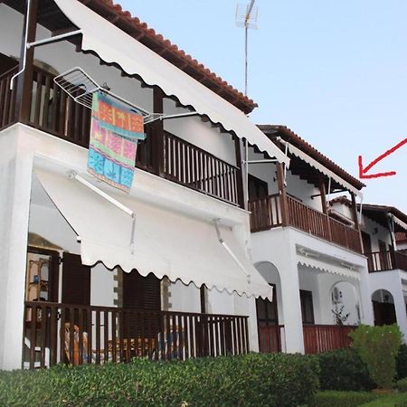 Schöne Ferienwohnung im Zentrum von Pefkochori Exterior foto
